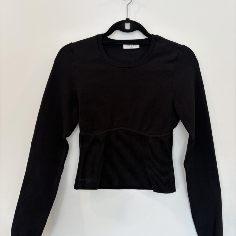 Babaton Black Long-Sleeve Ribbed Waist Knit Top